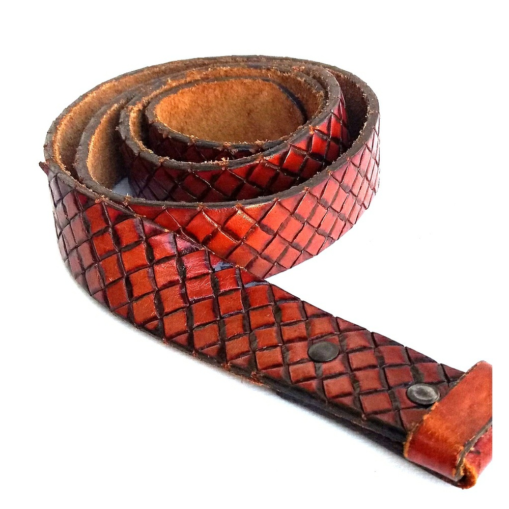 5/$25    Mens Vintage brown tooled leather belt